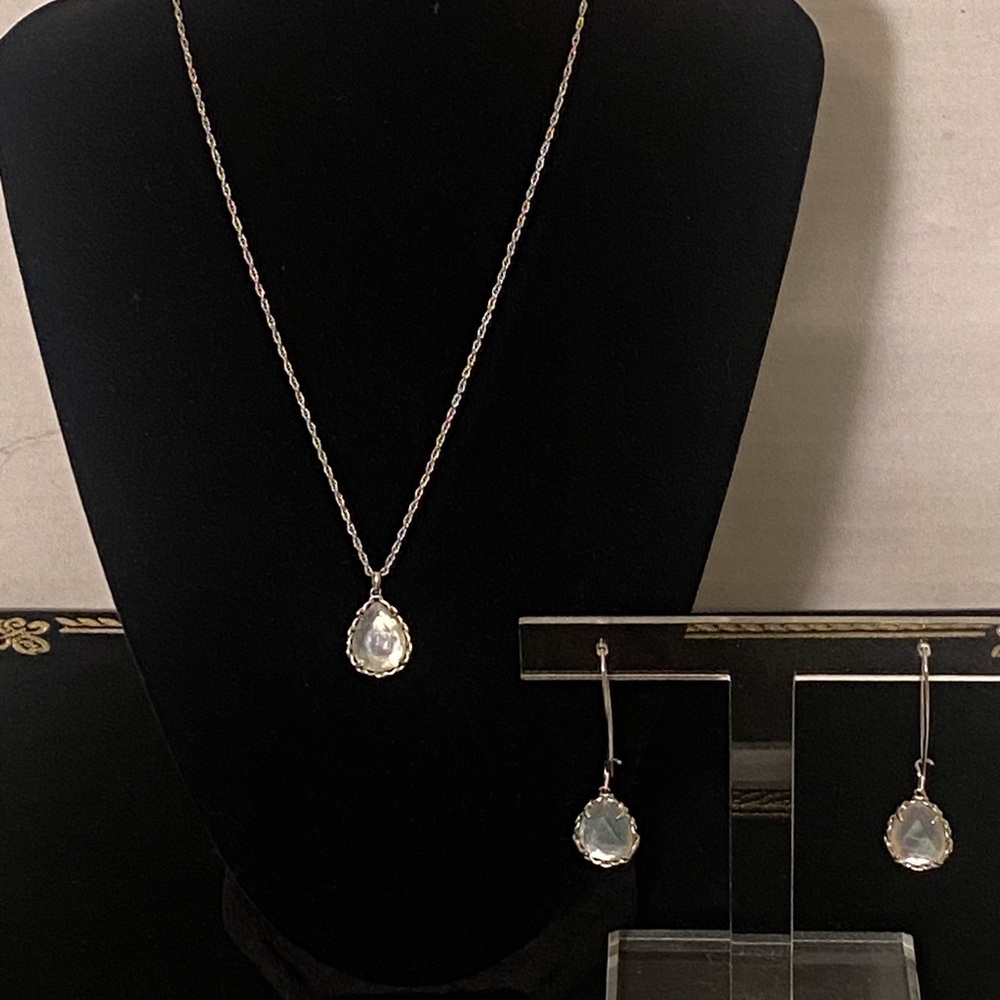 Kendra Scott Jewelry